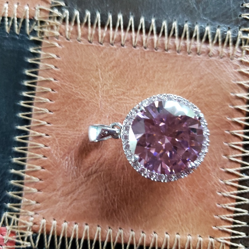Beautif pink pendant